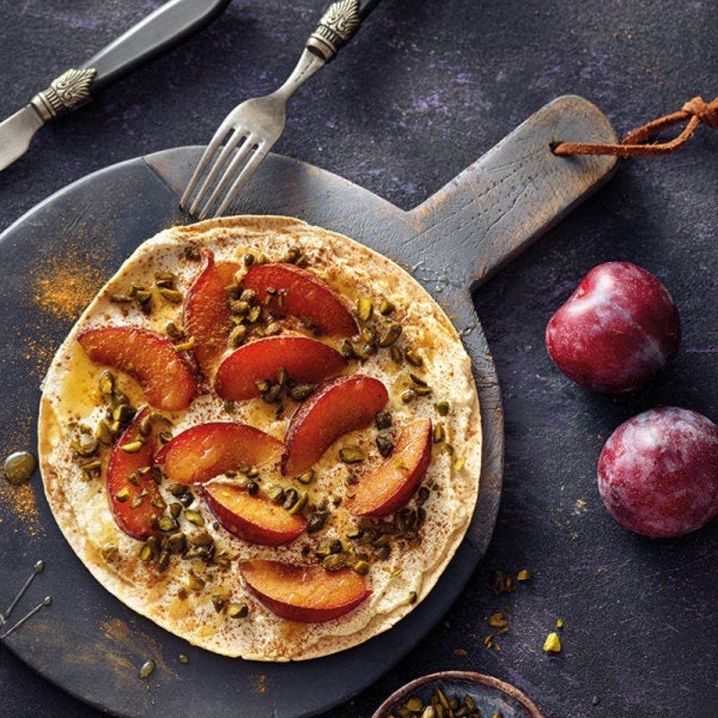 Süße Pflaumen-Blitzpizza