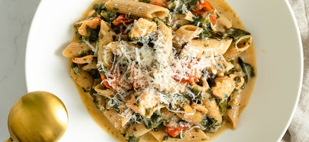 One-Pot-Pasta mit Lachs