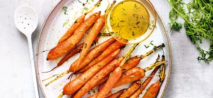 Carottes rôties au miel et au thym