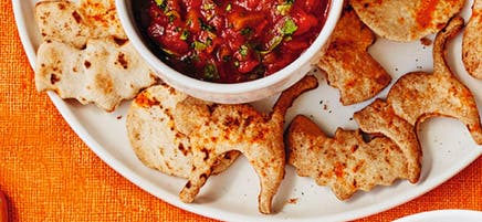 Chips effrayantes avec salsa