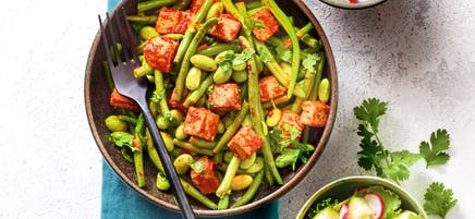 Haricots verts, edamame et tofu grillé au paprika