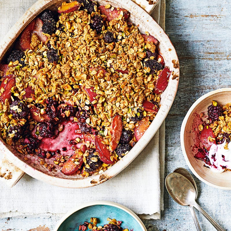 Photo de Crumble aux prunes et aux pistaches prise par WW