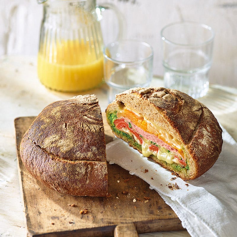 Gefülltes Picknickbrot