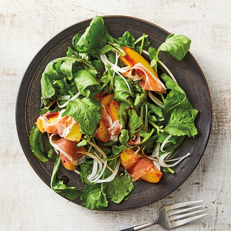 Peach & Prosciutto Salad