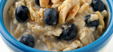 Blueberry-Almond Oatmeal