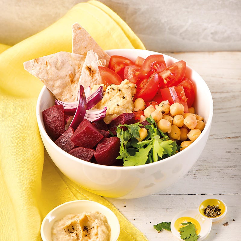 Arabic Bowl mit Hummus