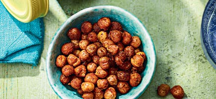 Spicy roasted chickpeas
