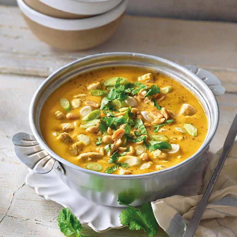 Karotten-Erdnuss-Suppe mit Trute