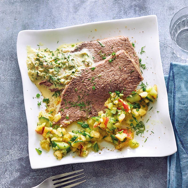 Tafelspitz mit Gurken-Apfel-Salat