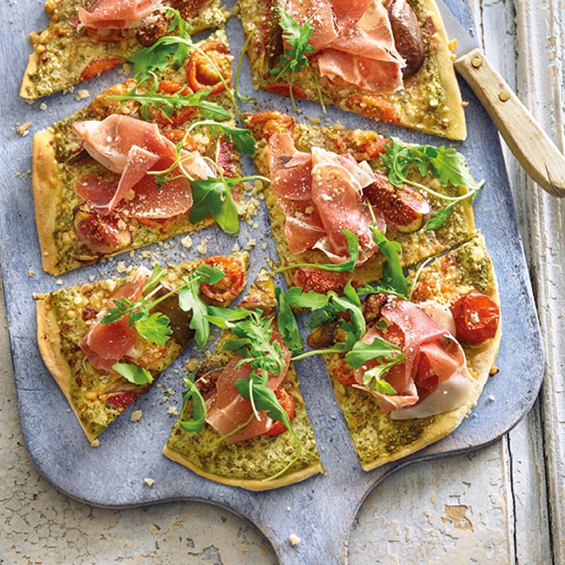Parmaschinken-Rucola-Flammkuchen