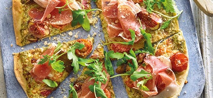 Flammekueche au jambon de Parme et roquette