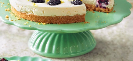 Brombeer-Skyr-Torte