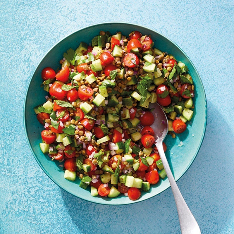 Orientalischer Salat mit knusprigen Linsen