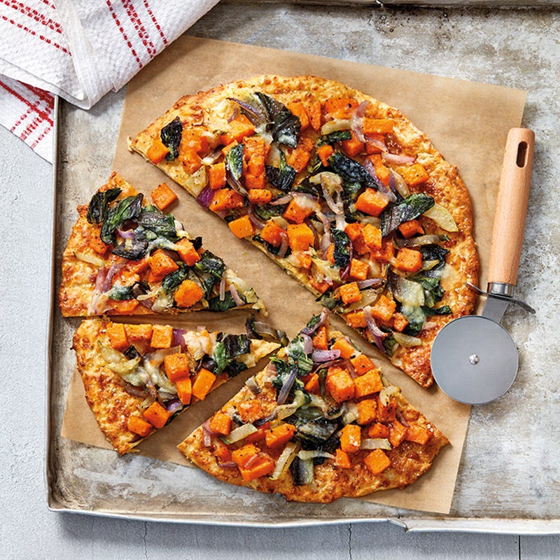 Blumenkohlpizza mit Gemüse