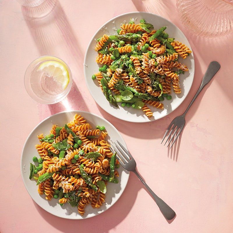 Grüne Frühlingspasta