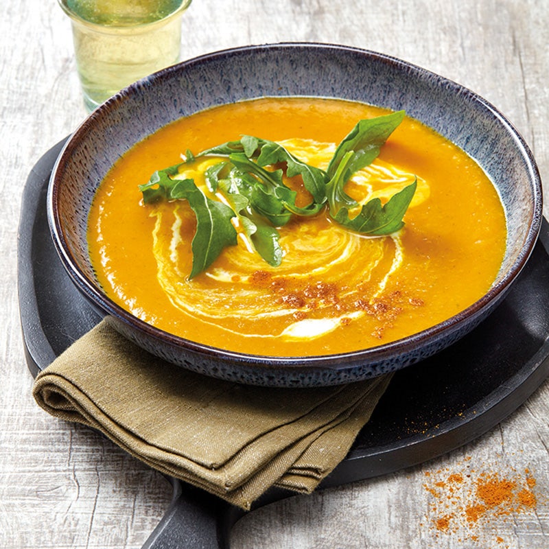 Karottencremesuppe mit Rucola
