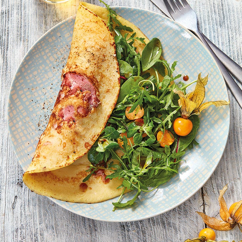 Speckpfannkuchen mit Pflücksalat
