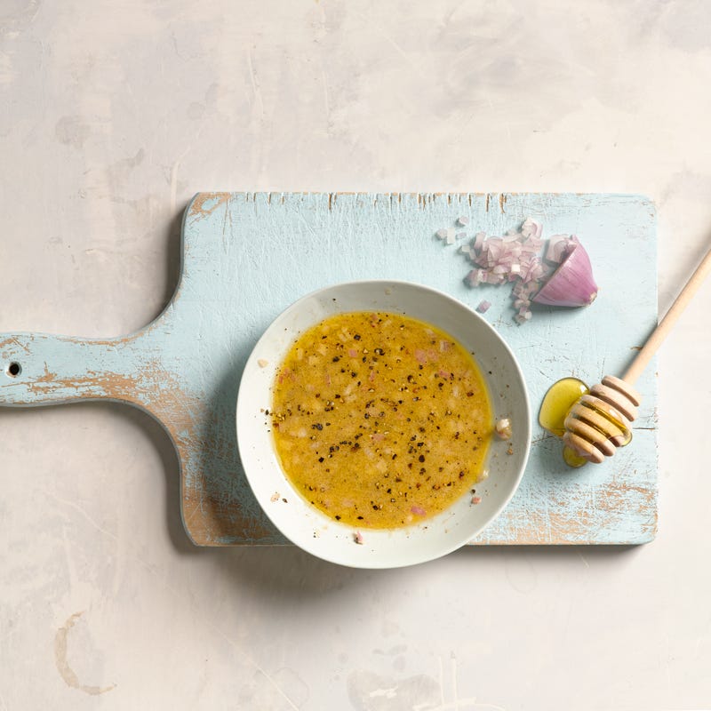 Photo de Vinaigrette classique au vinaigre de vin rouge par WW