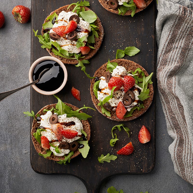 ViktVäktarna - Rågbröd med fetaoströra och jordgubbar