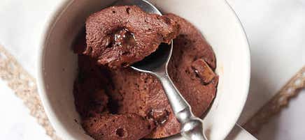 Peanut butter, chocolate, and caramel mug cake