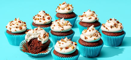 Chocolate-peanut butter frosted brownie bites