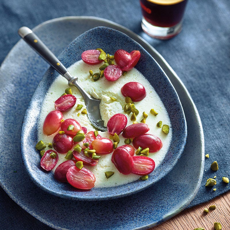 Panna Cotta mit gebackenen Trauben