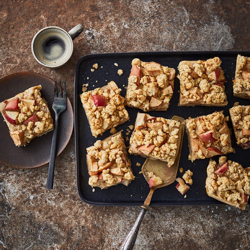 Apfelblechkuchen mit Streuseln