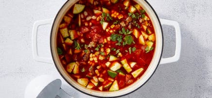 Soupe aux légumes et à la dinde à la sud-ouest