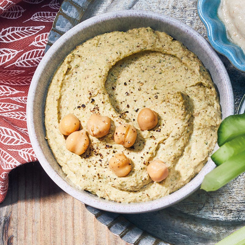 Hummus mit gegrilltem Broccoli
