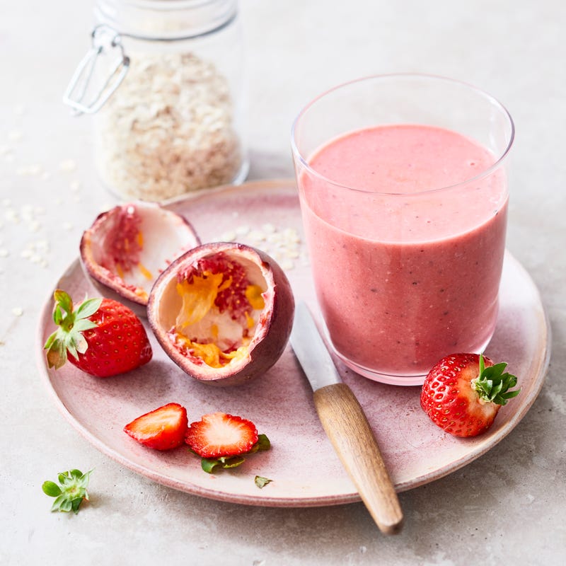 „Goodmorning-Smoothie“ mit selbst gemachter Mandelmilch