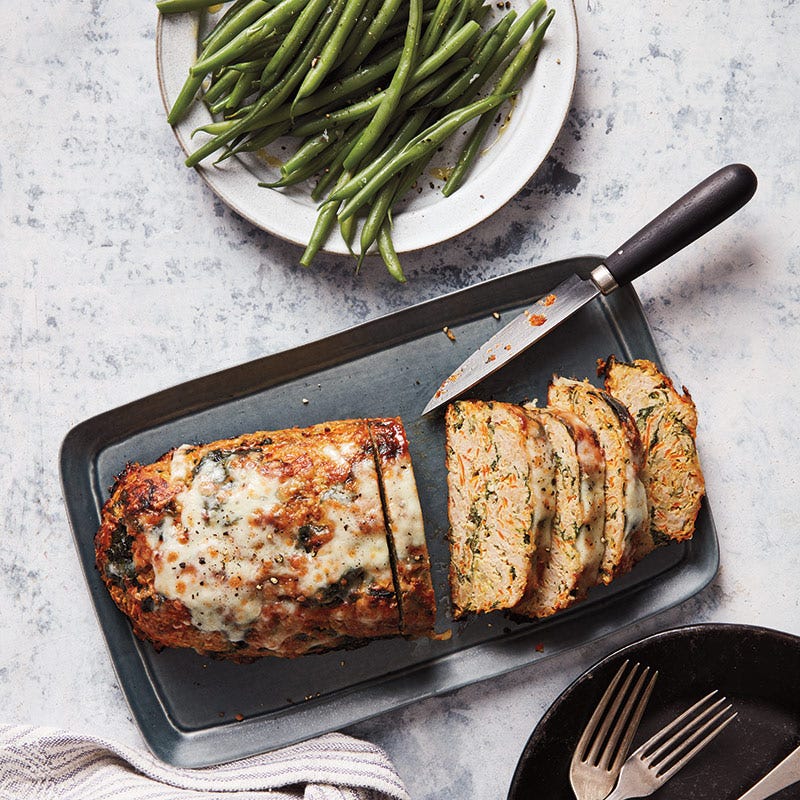 Geflügel-Gemüse-Hackbraten mit grünen Bohnen