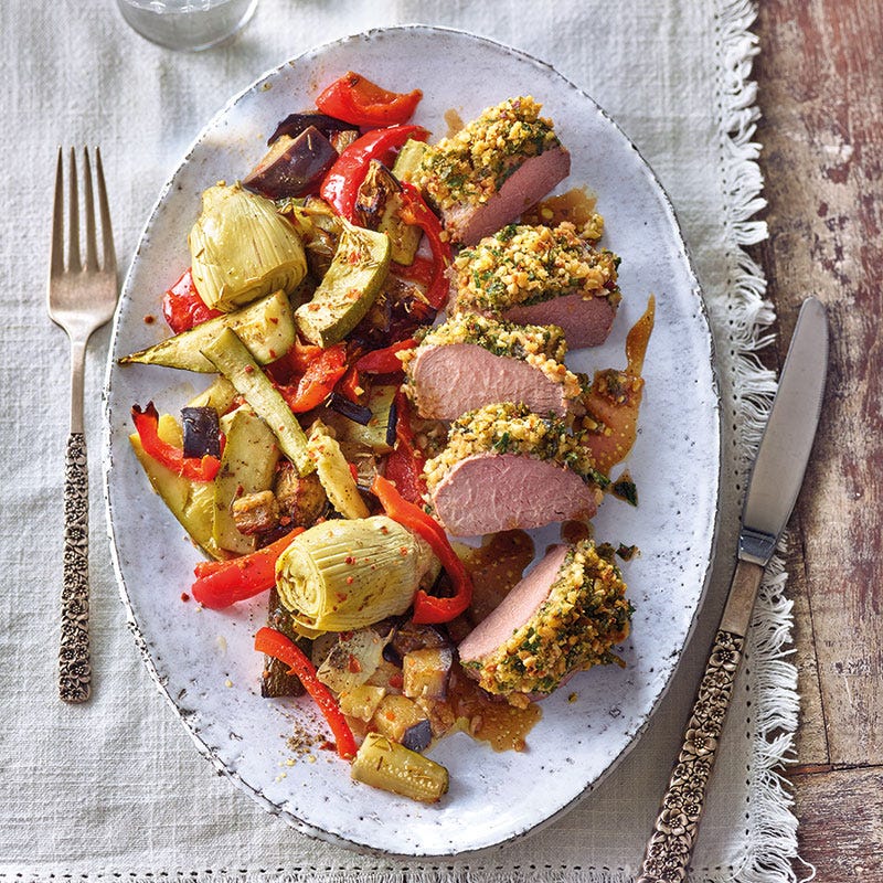 Kräuter-Nuss-Lamm mit Ofengemüse