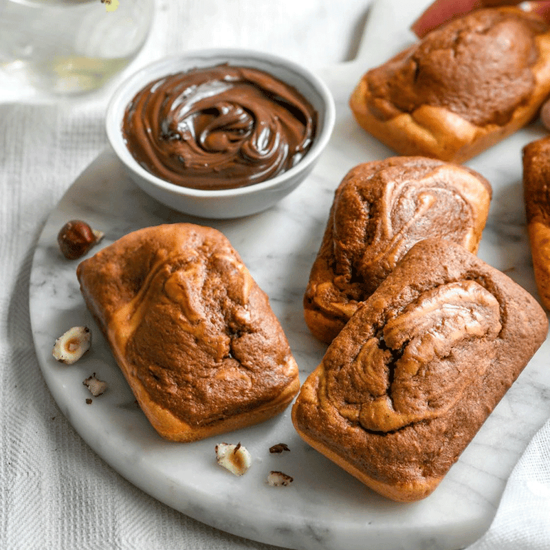 Hazelnut chocolate spread cakes