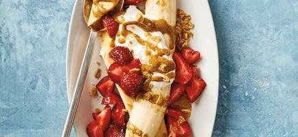 Breakfast banana split