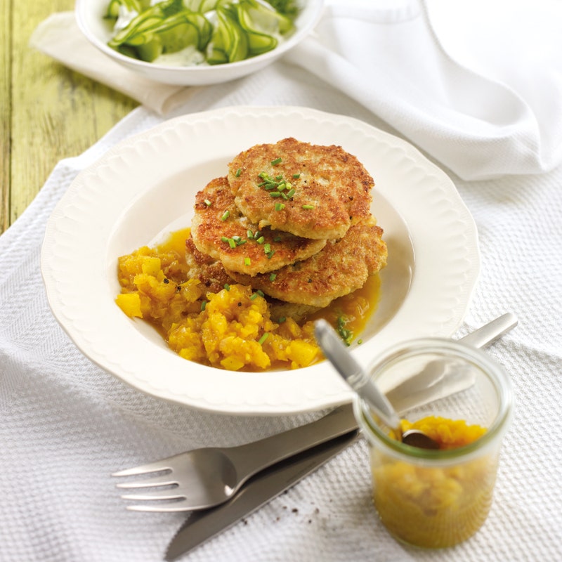 Blumenkohl-Amaranth-Bratlinge mit Ananas-Curry-Salsa