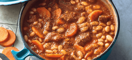 Spicy goulash with bean stew