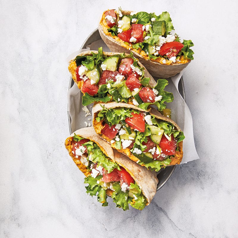 Foto van Pitabroodjes met Griekse salade door WW