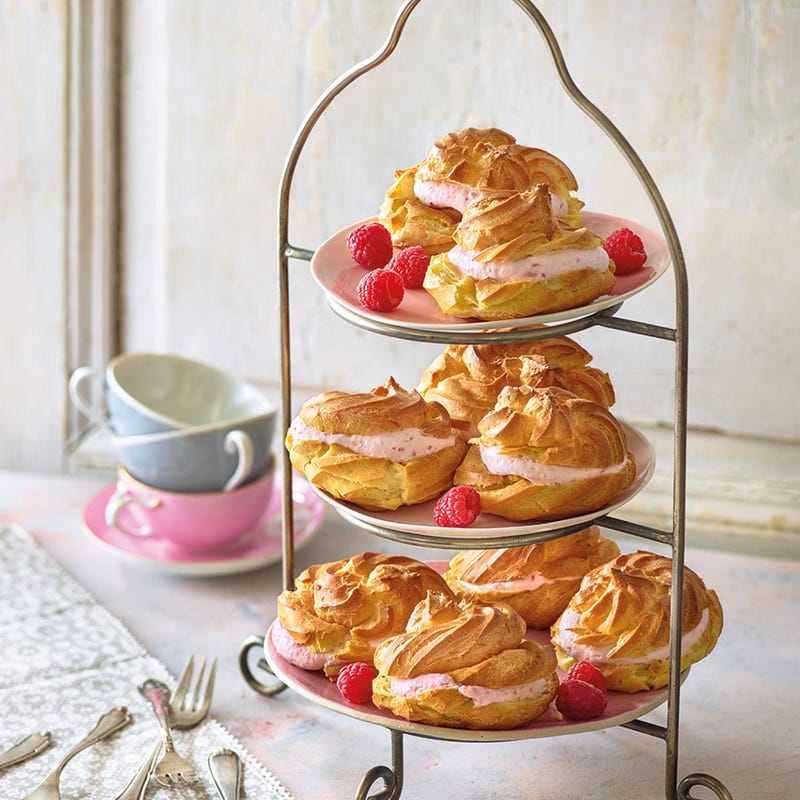 Photo de Petits choux à la crème de framboises prise par WW