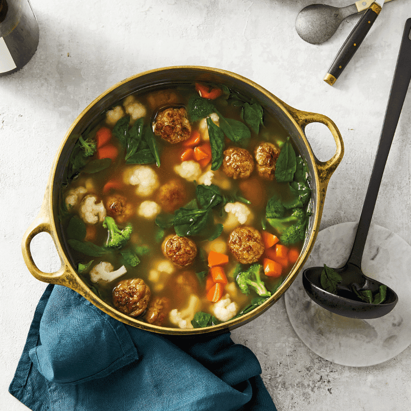 Easy vegetable soup with chicken meatballs