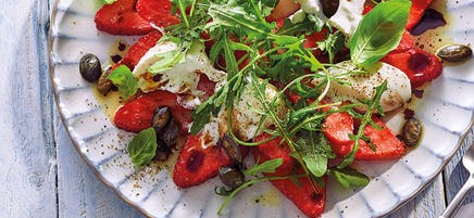 Carpaccio de fraises avec burrata