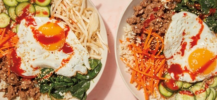 Bibimbap (Korean rice bowl)
