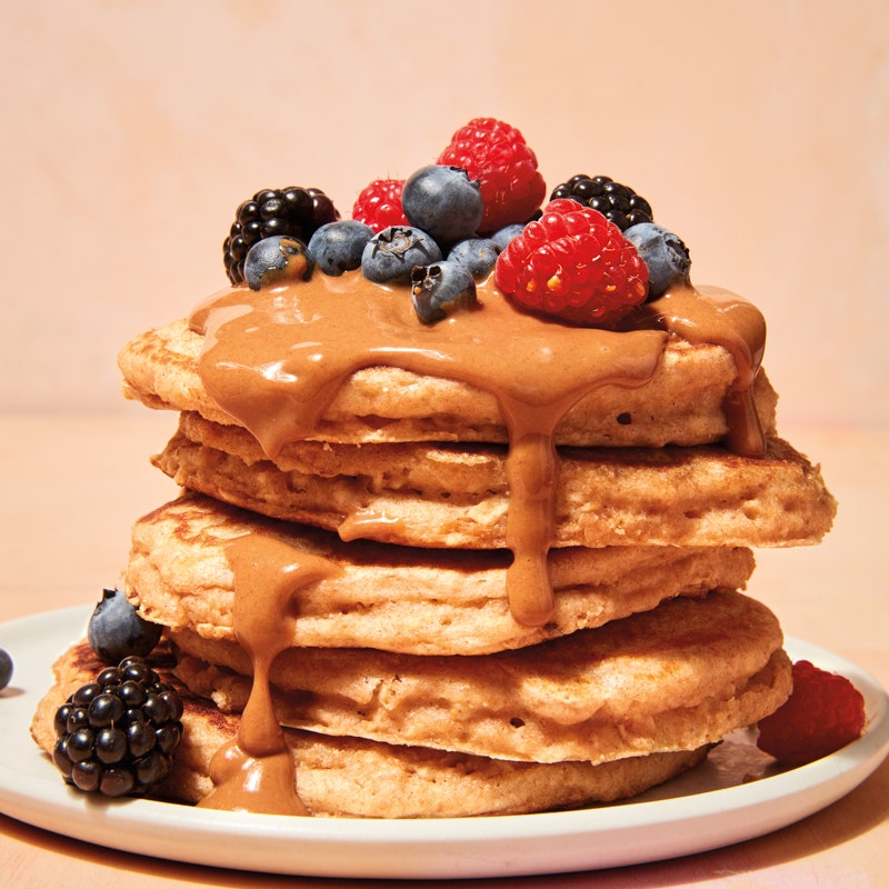 Whole-grain pancakes with almond-maple topping