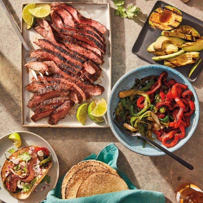 Photo de Tacos souples au bifteck de flanc grillé et à l’avocat par WW