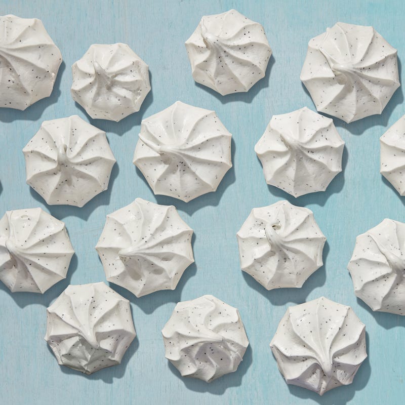 Lemon–poppy seed meringues