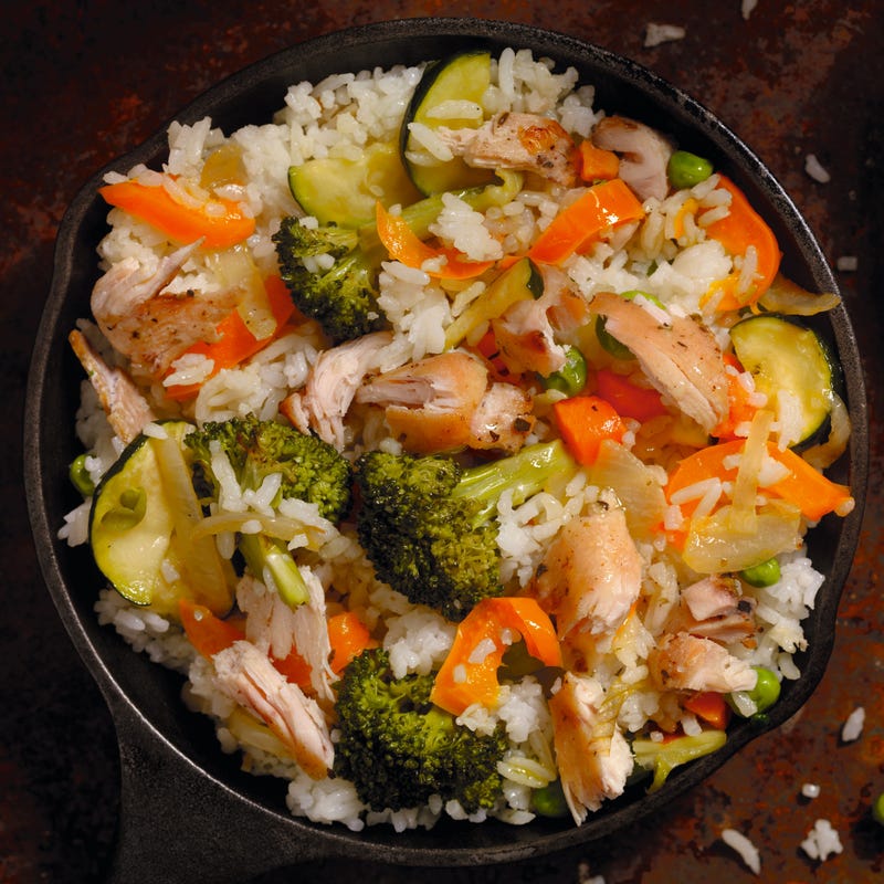 Foto van Roerbakkip met broccoli en wortels door WW