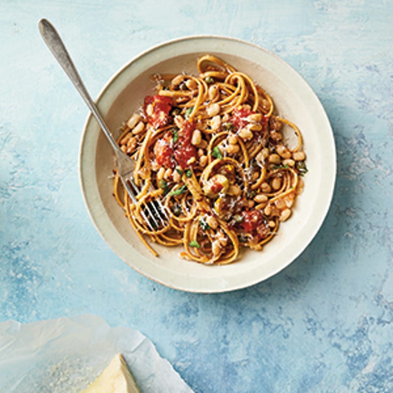 Foto van Linguine puttanesca met witte bonen door WW