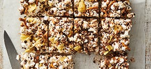Knapperige popcornrepen
