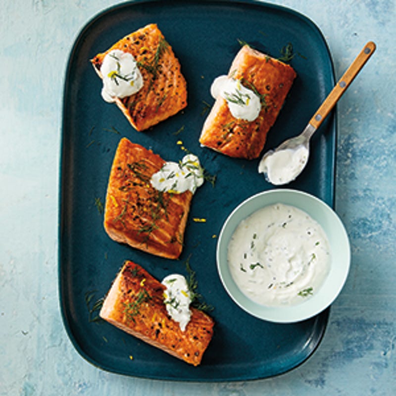 Foto van Gegrilde zalm met mierikswortel-dillesaus door WW