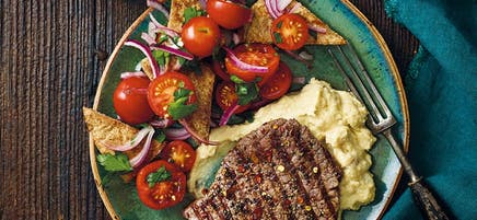 Chilisteak mit Hummus
