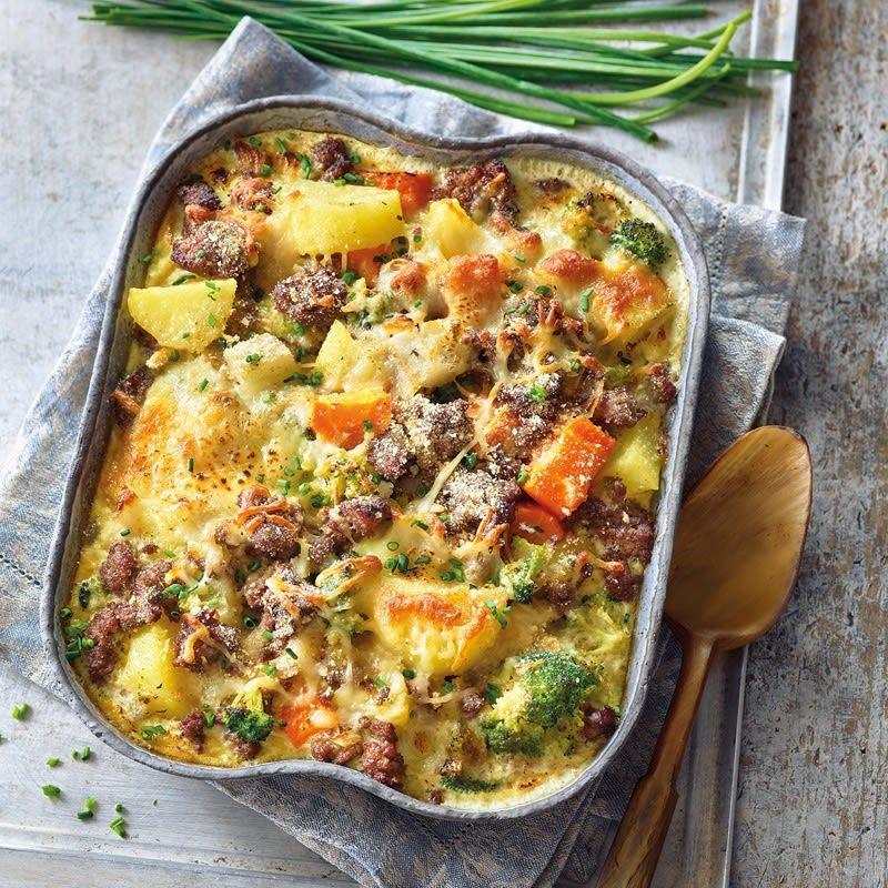 Bunter Gemüse-Hack-Auflauf